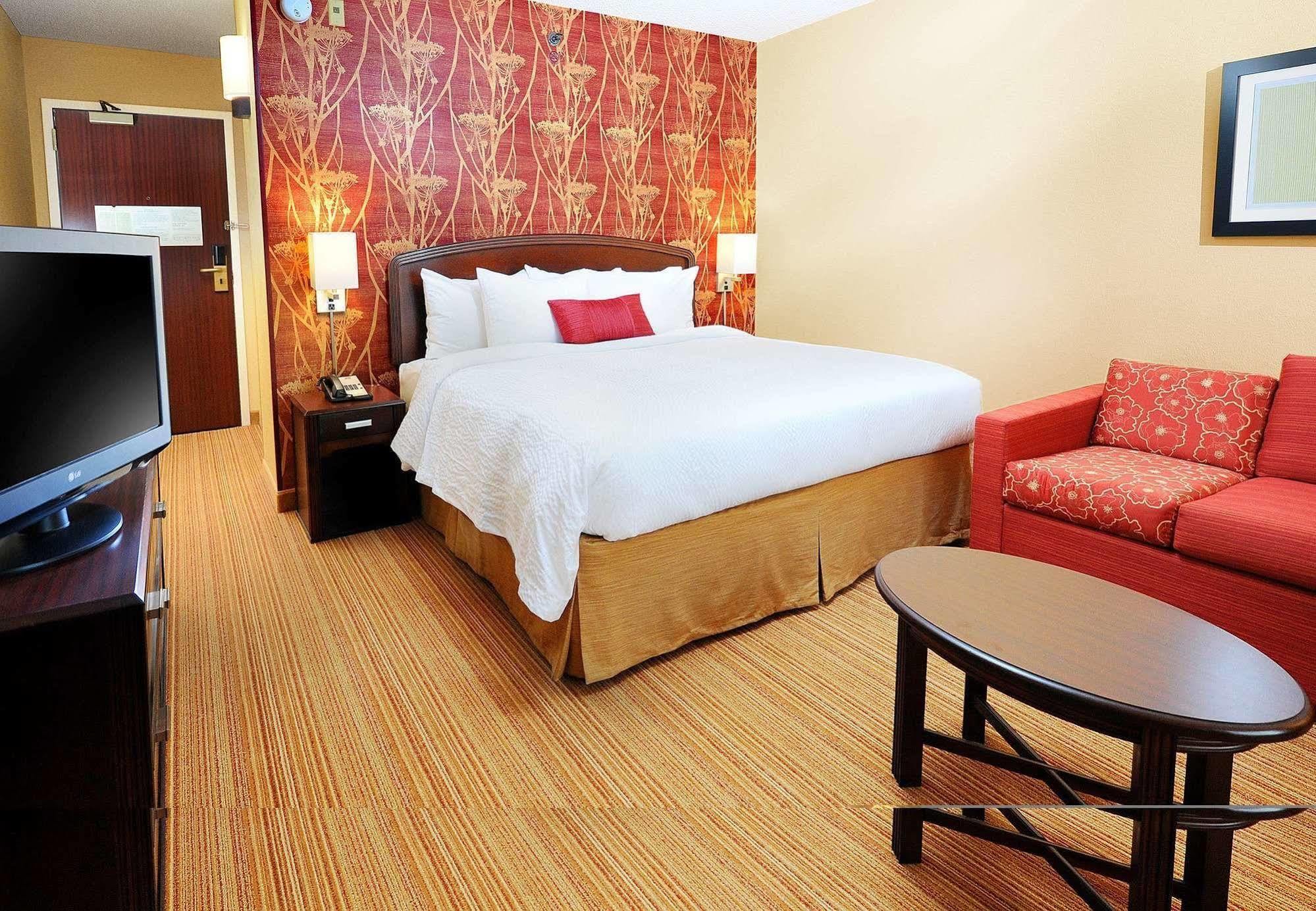 Courtyard By Marriott Oklahoma City Northwest Экстерьер фото