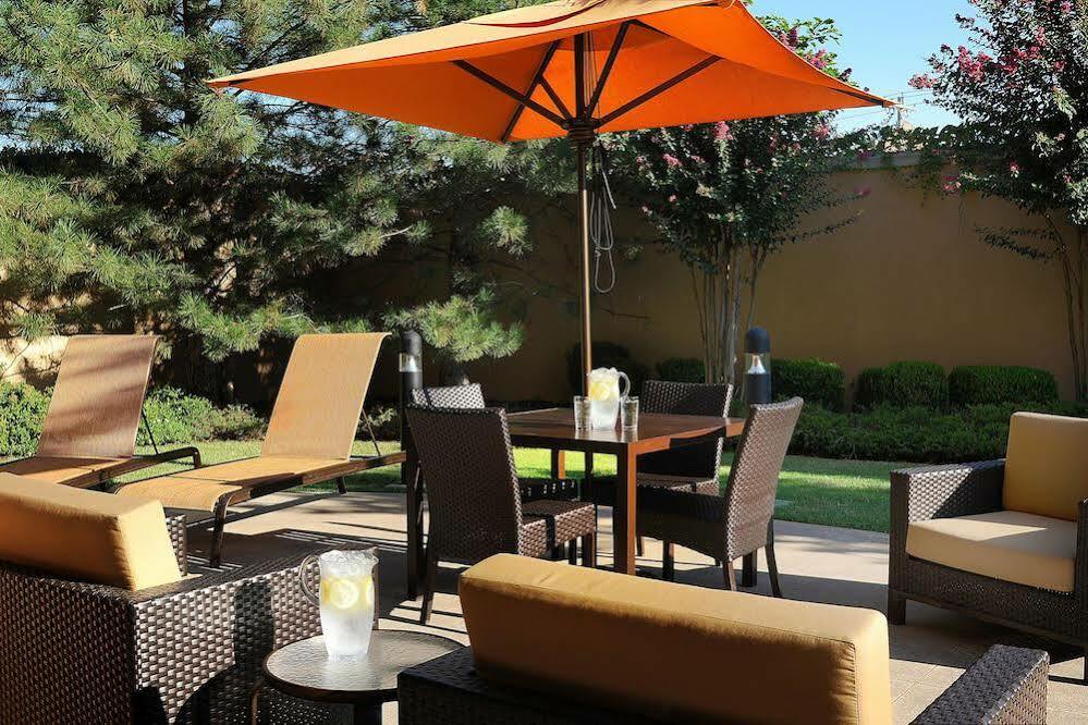Courtyard By Marriott Oklahoma City Northwest Экстерьер фото