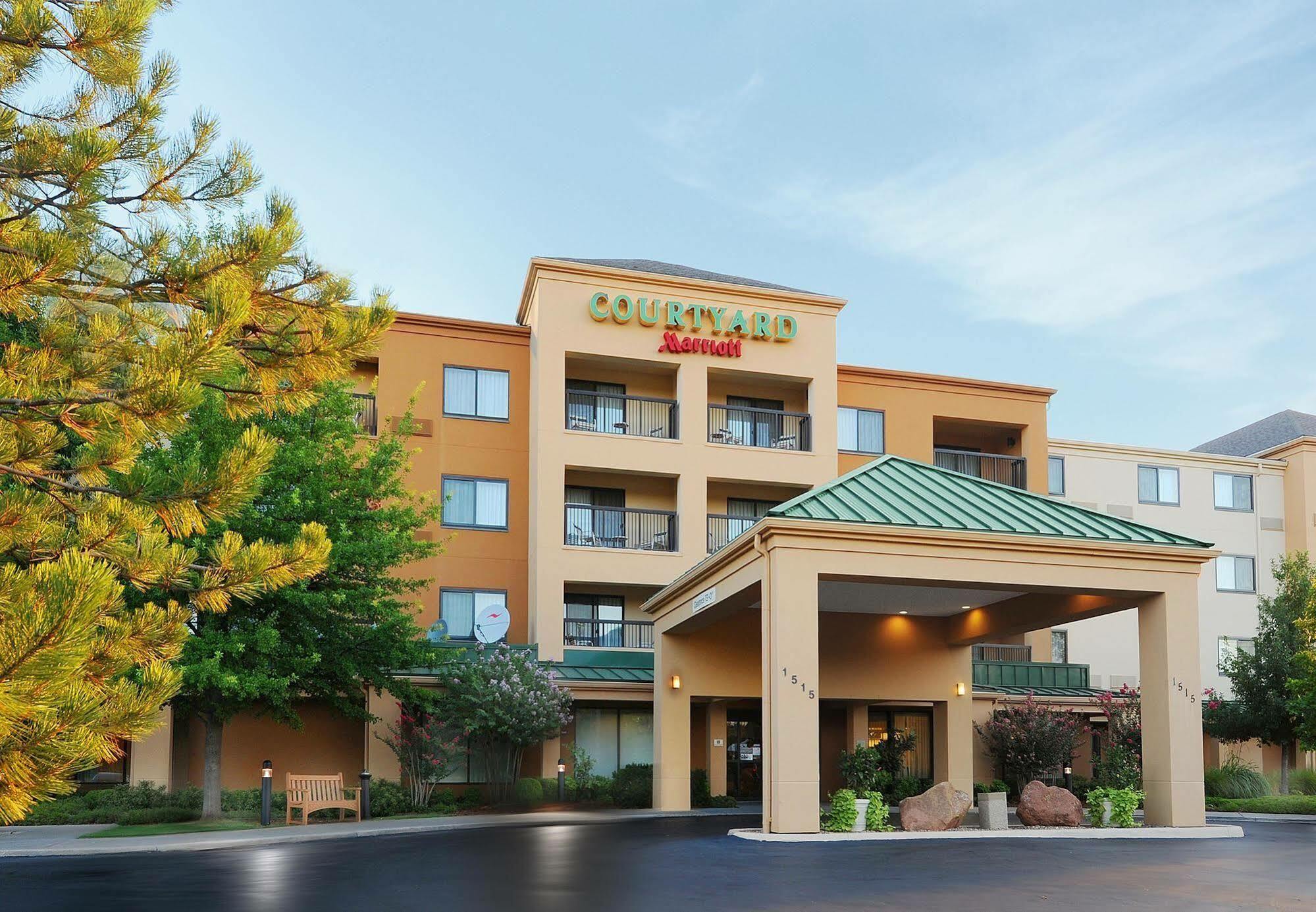 Courtyard By Marriott Oklahoma City Northwest Экстерьер фото