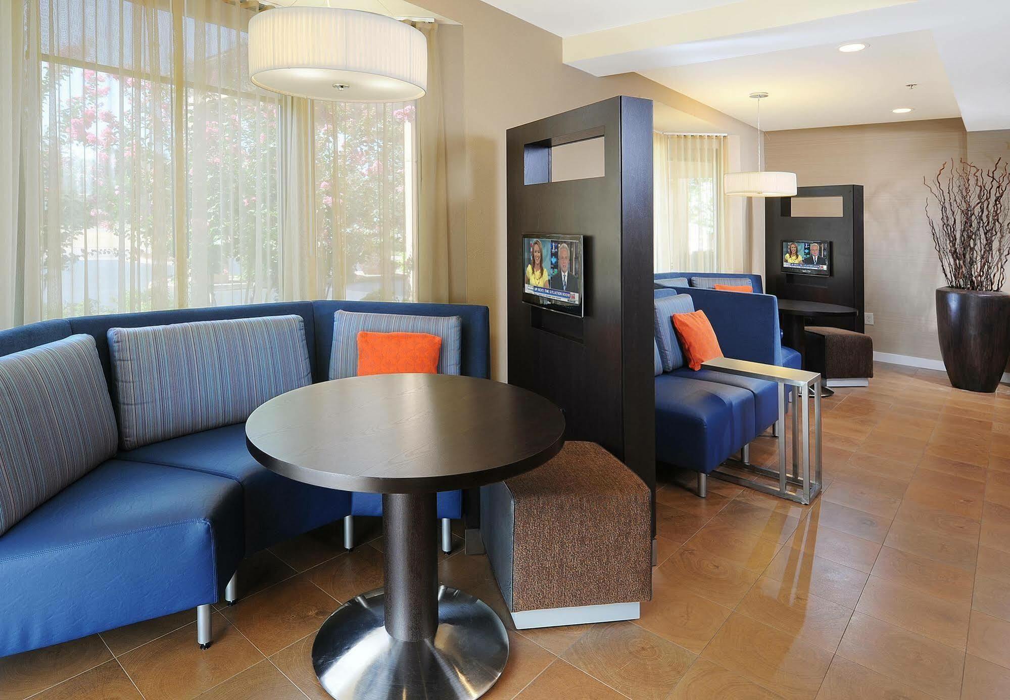 Courtyard By Marriott Oklahoma City Northwest Экстерьер фото