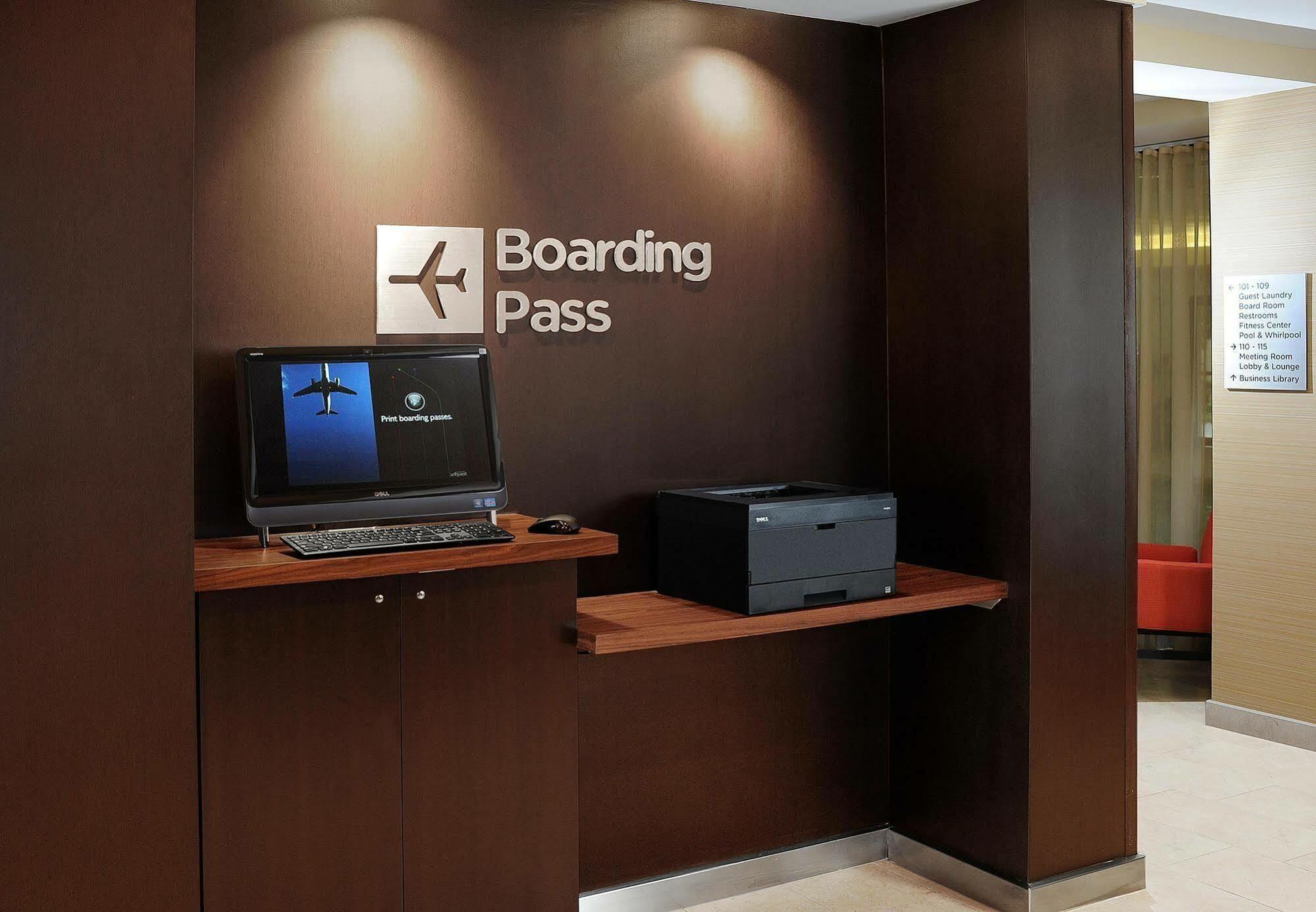 Courtyard By Marriott Oklahoma City Northwest Экстерьер фото